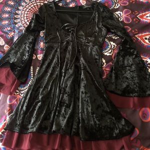 Widow long sleeve dress